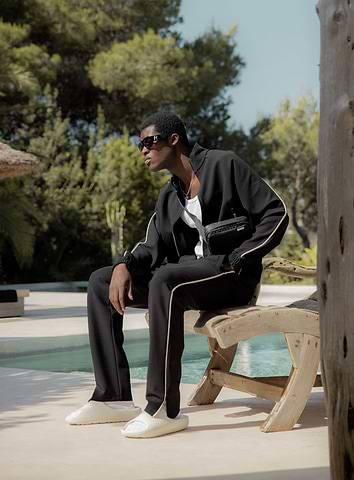 represent tracksuit