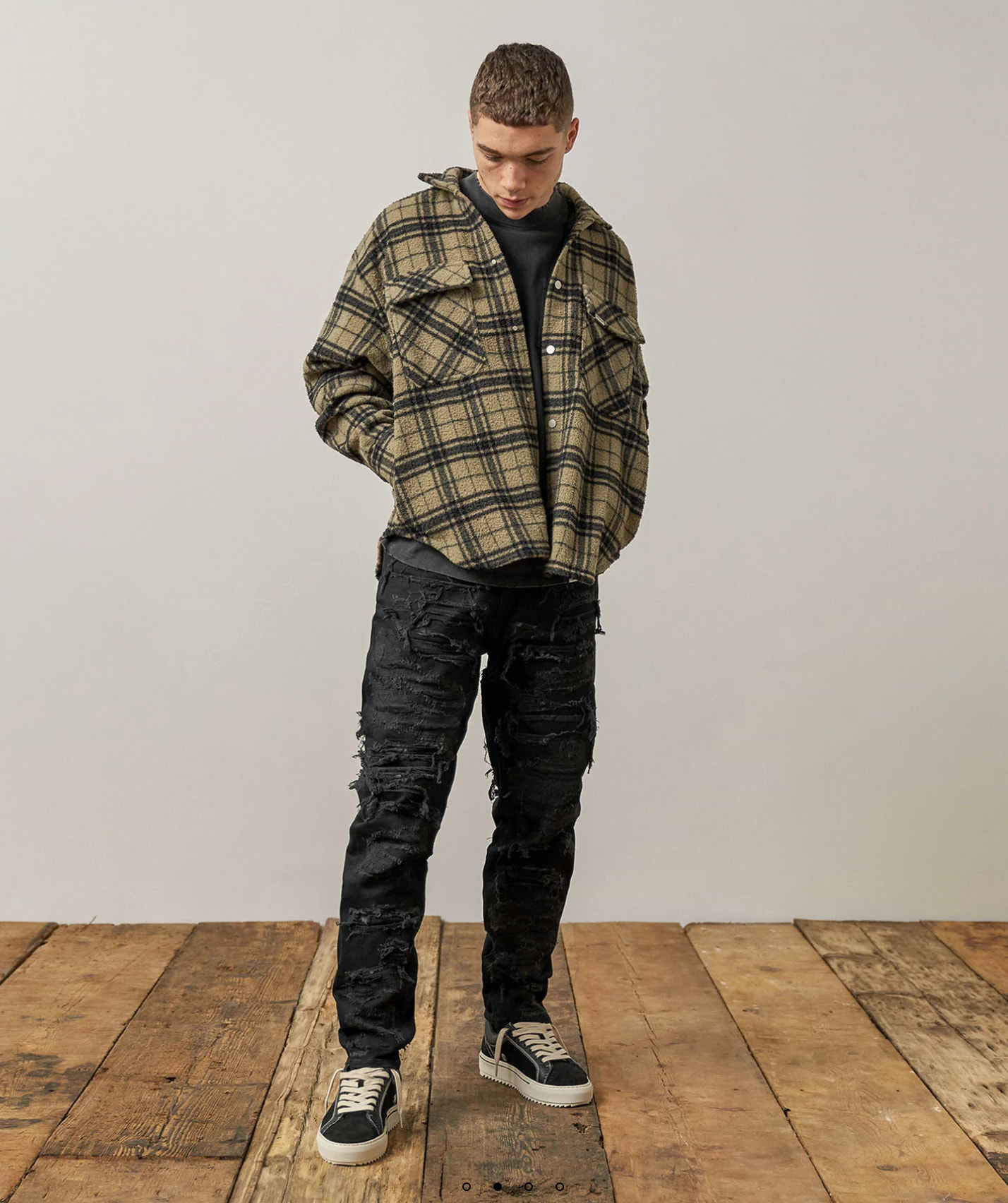Black Jeans Outfits for Men