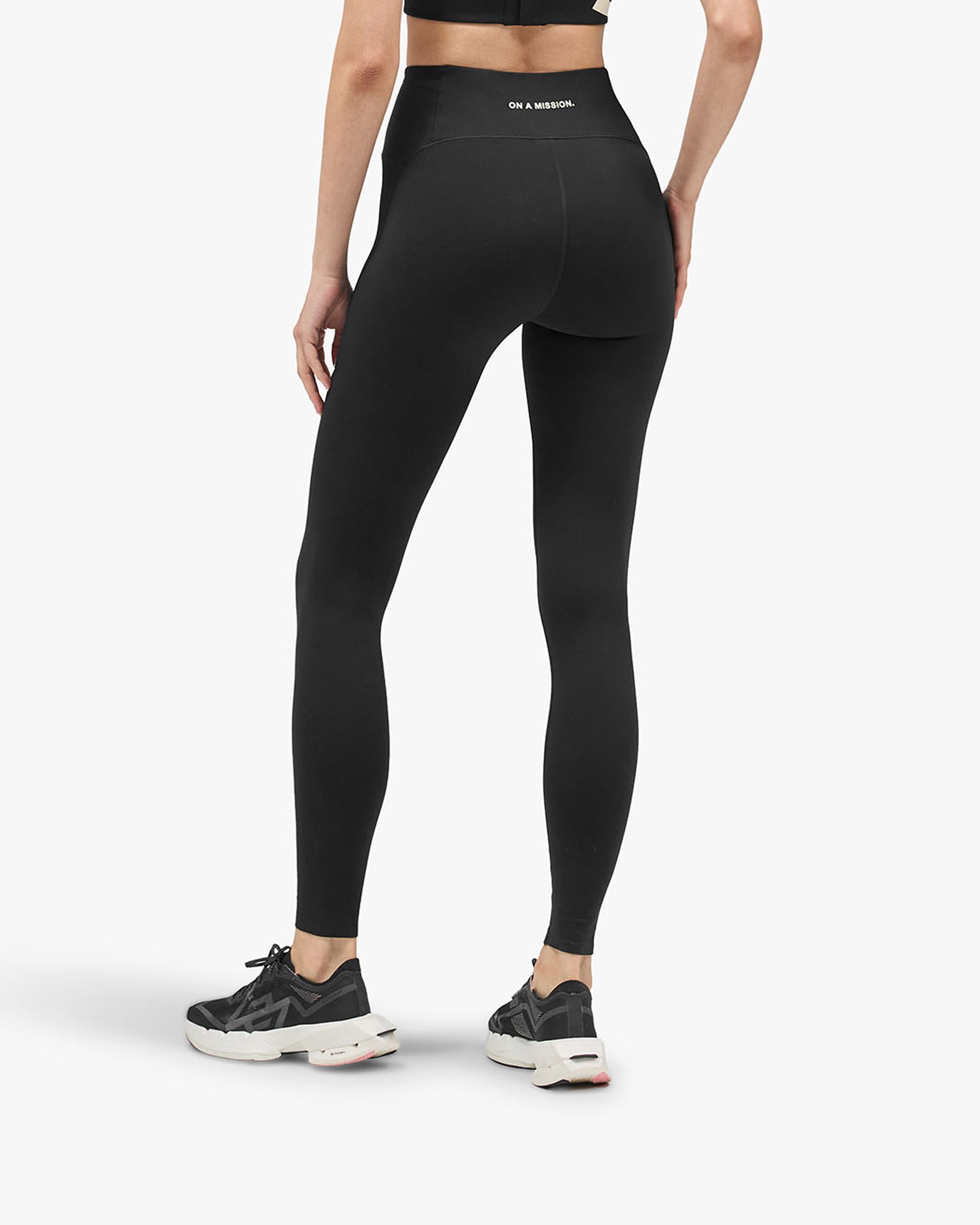 247 On A Mission Legging - Jet Black