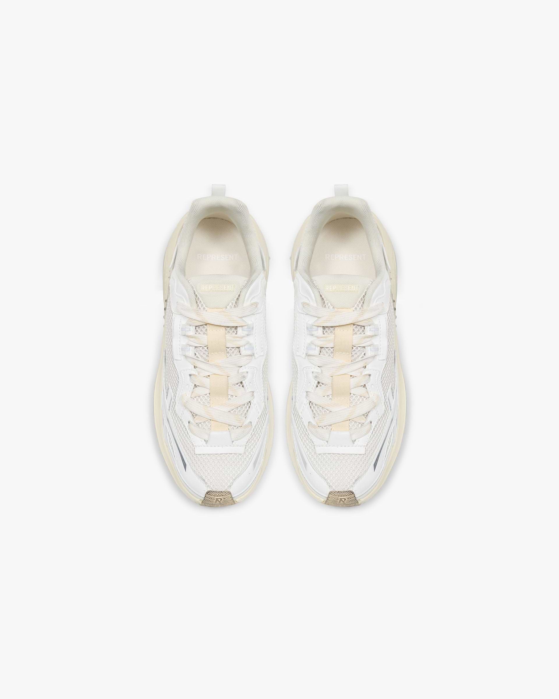 Storm Torn - Cream