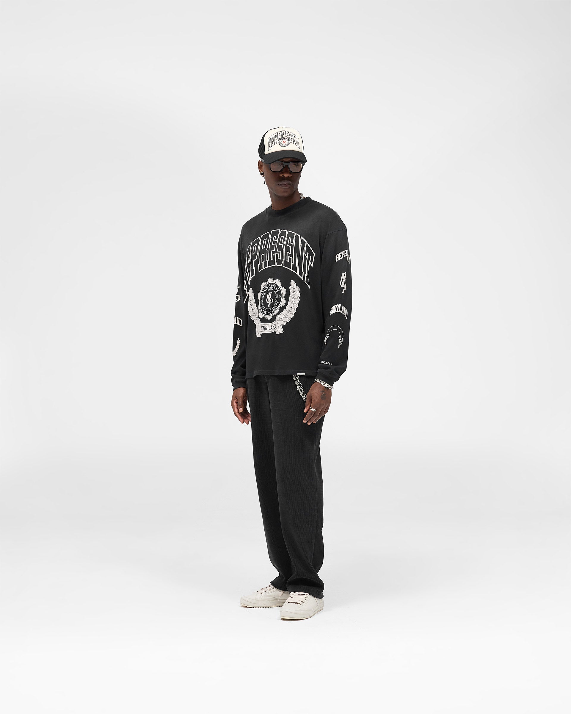 Legacy Crest Long Sleeve T-Shirt - Stained Black
