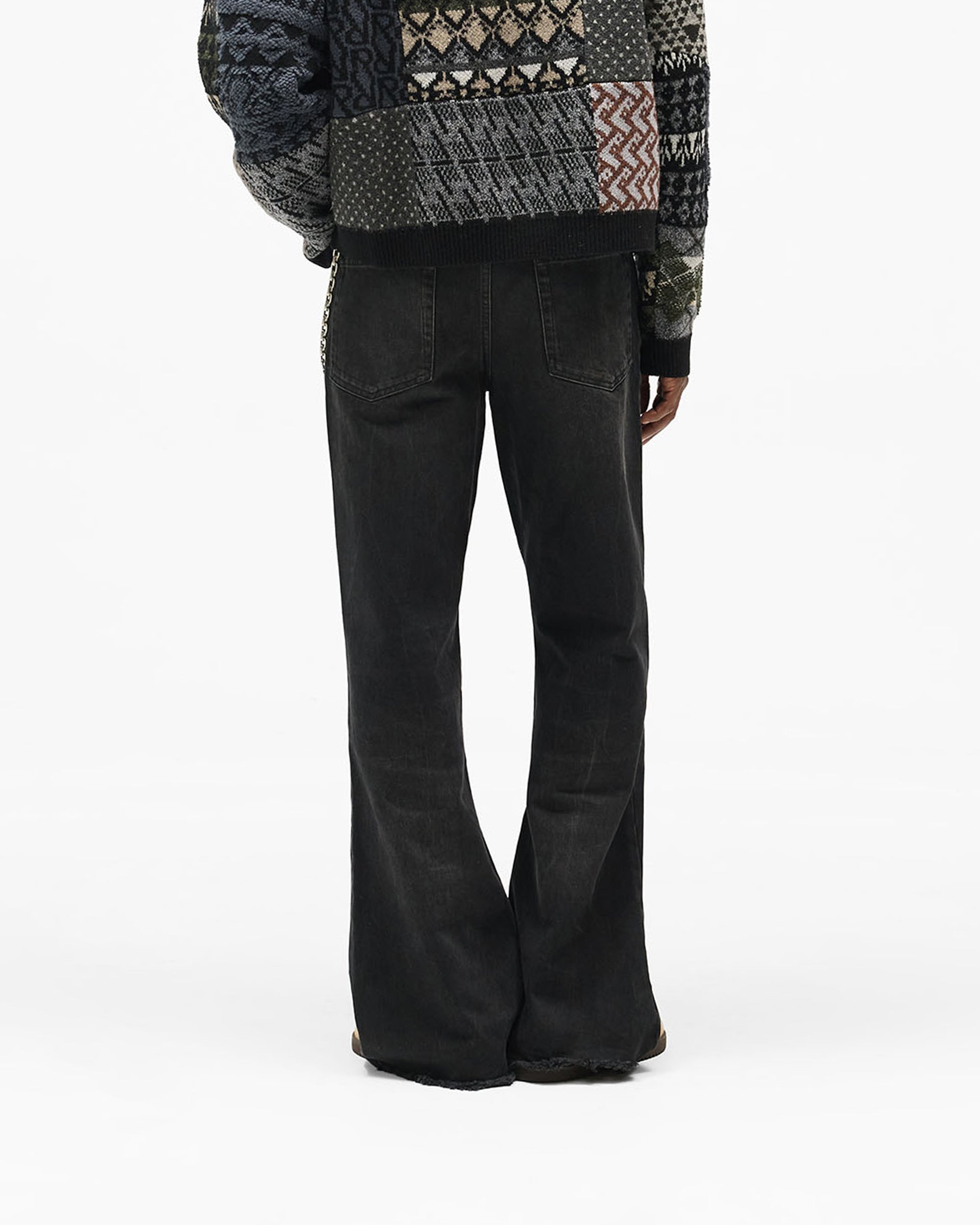 R6 Flare Denim - Black
