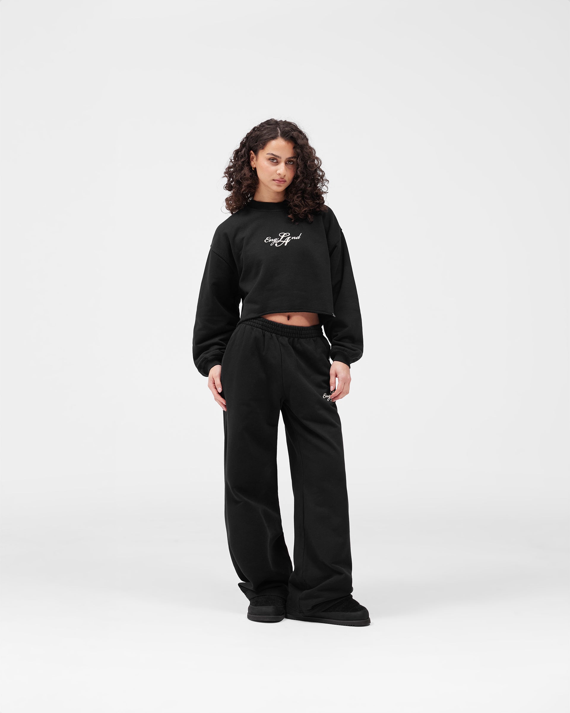 EngLAnd Cropped Sweatshirt - Jet Black