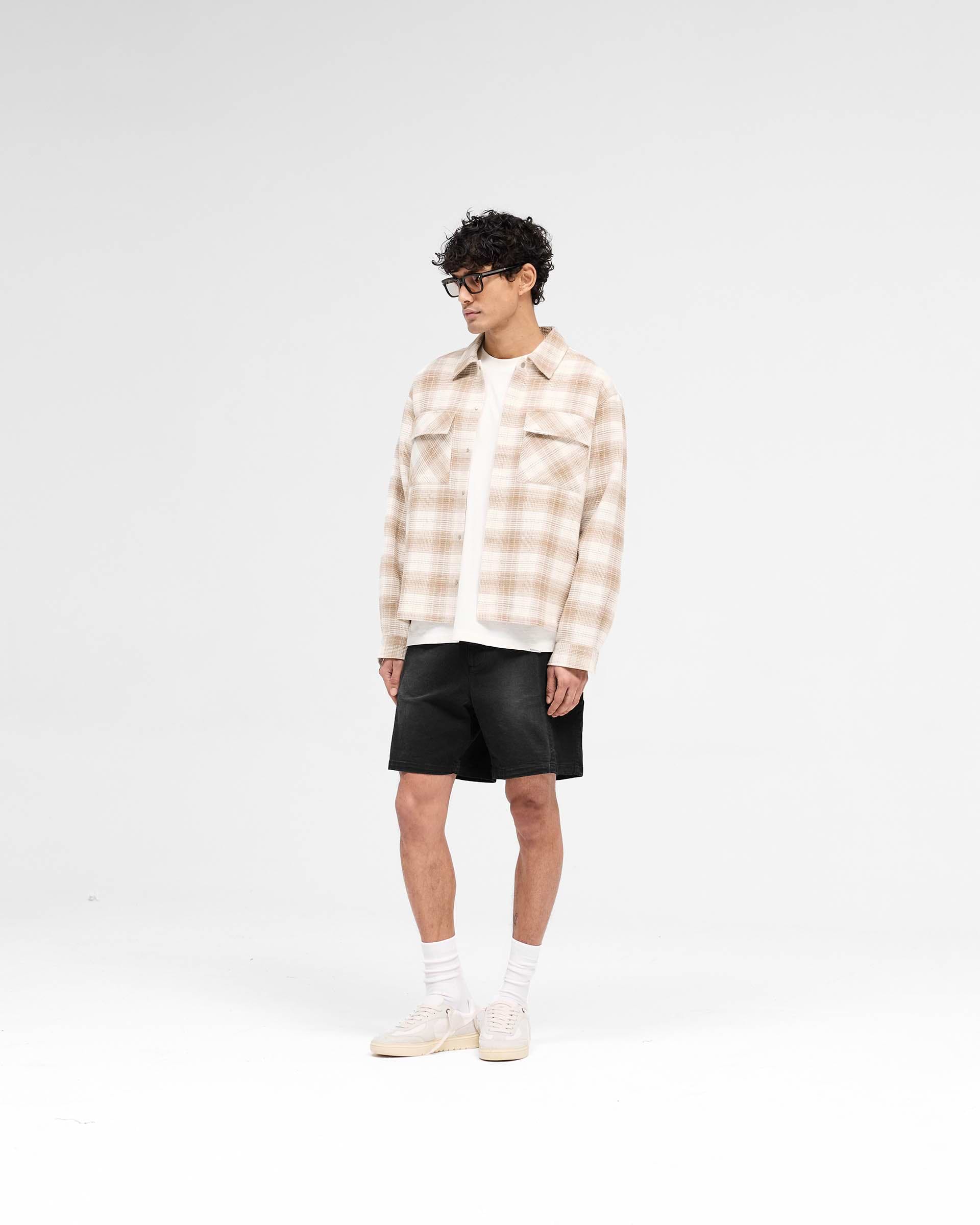 Season Cargo Short - Jet Black