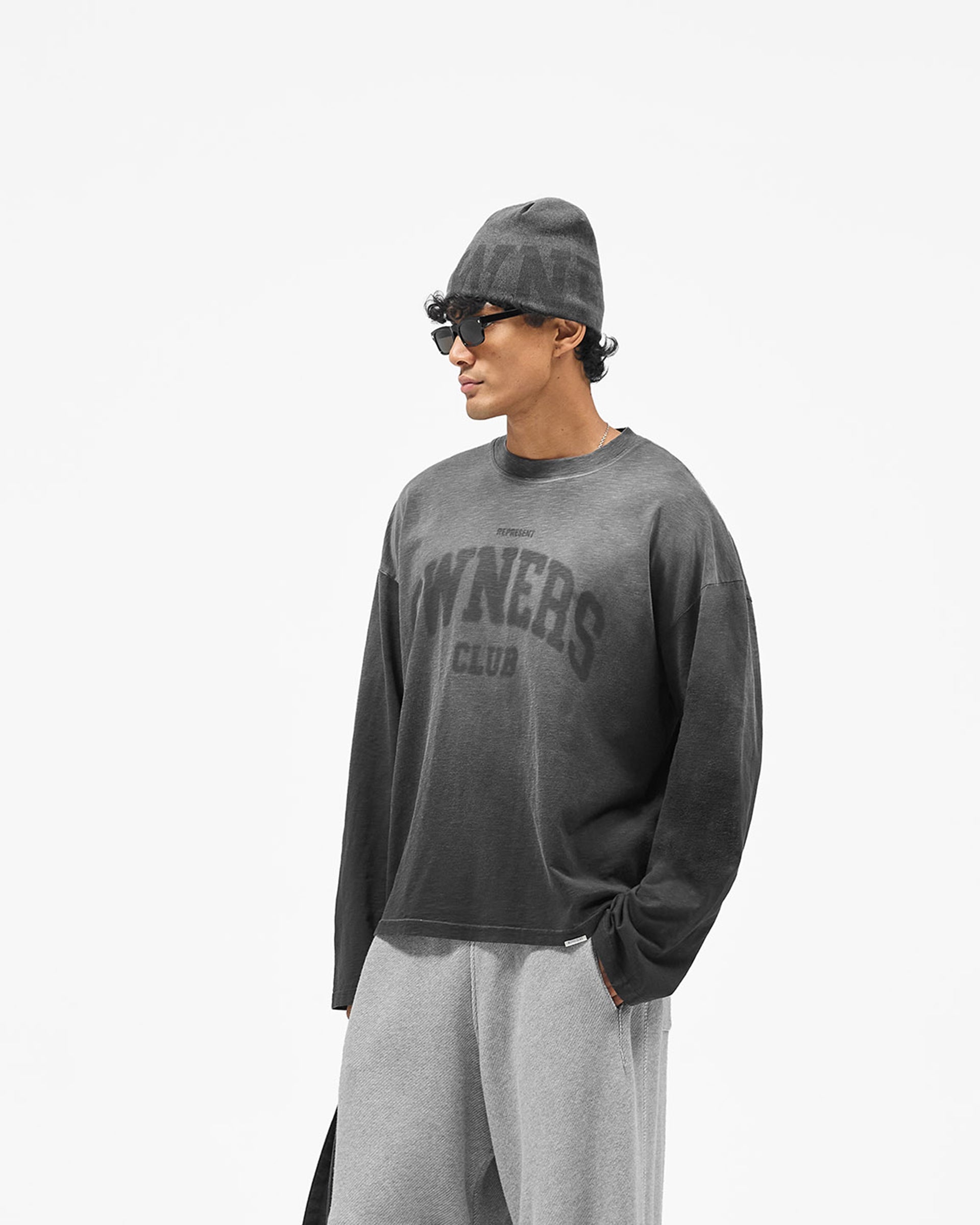 Represent Owners Club Long Sleeve T-Shirt - Weathered Black