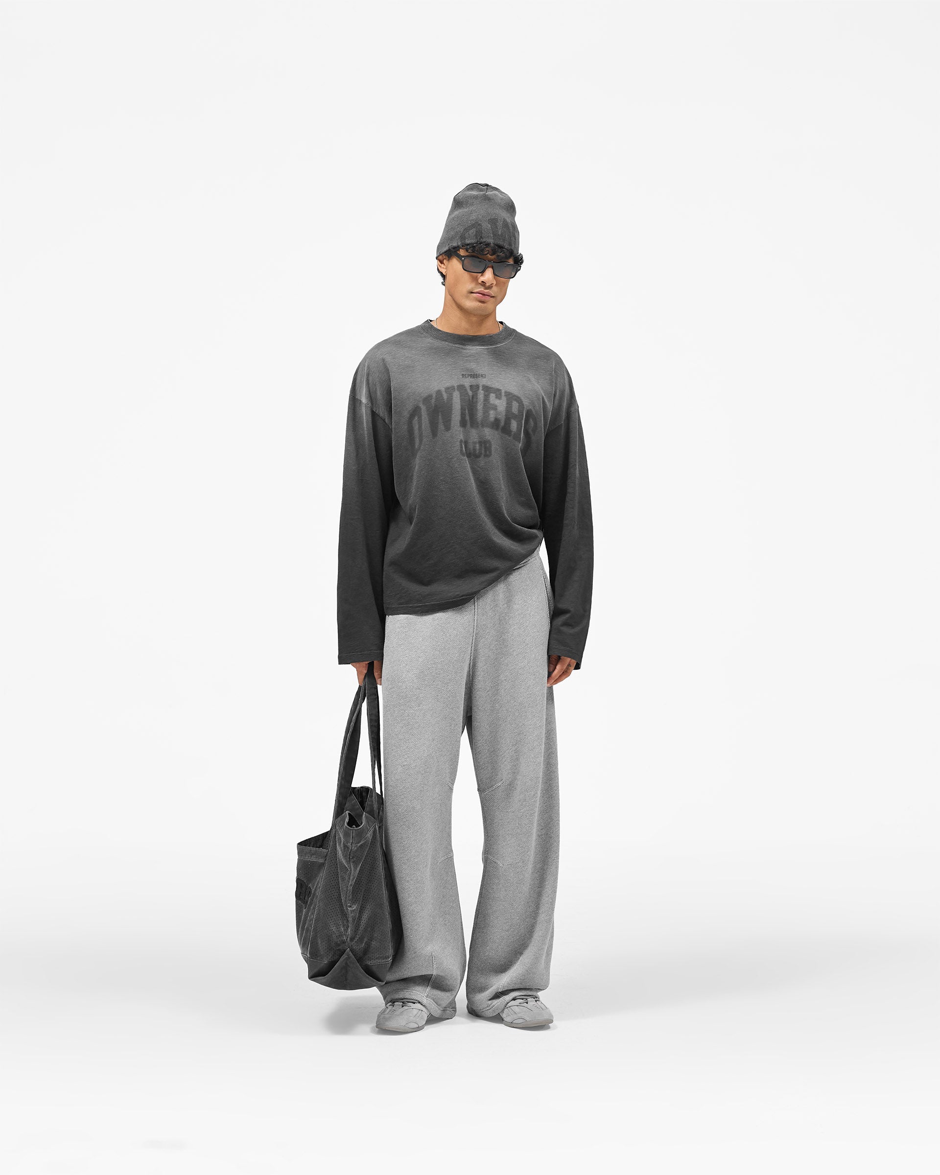 Represent Owners Club Long Sleeve T-Shirt - Weathered Black