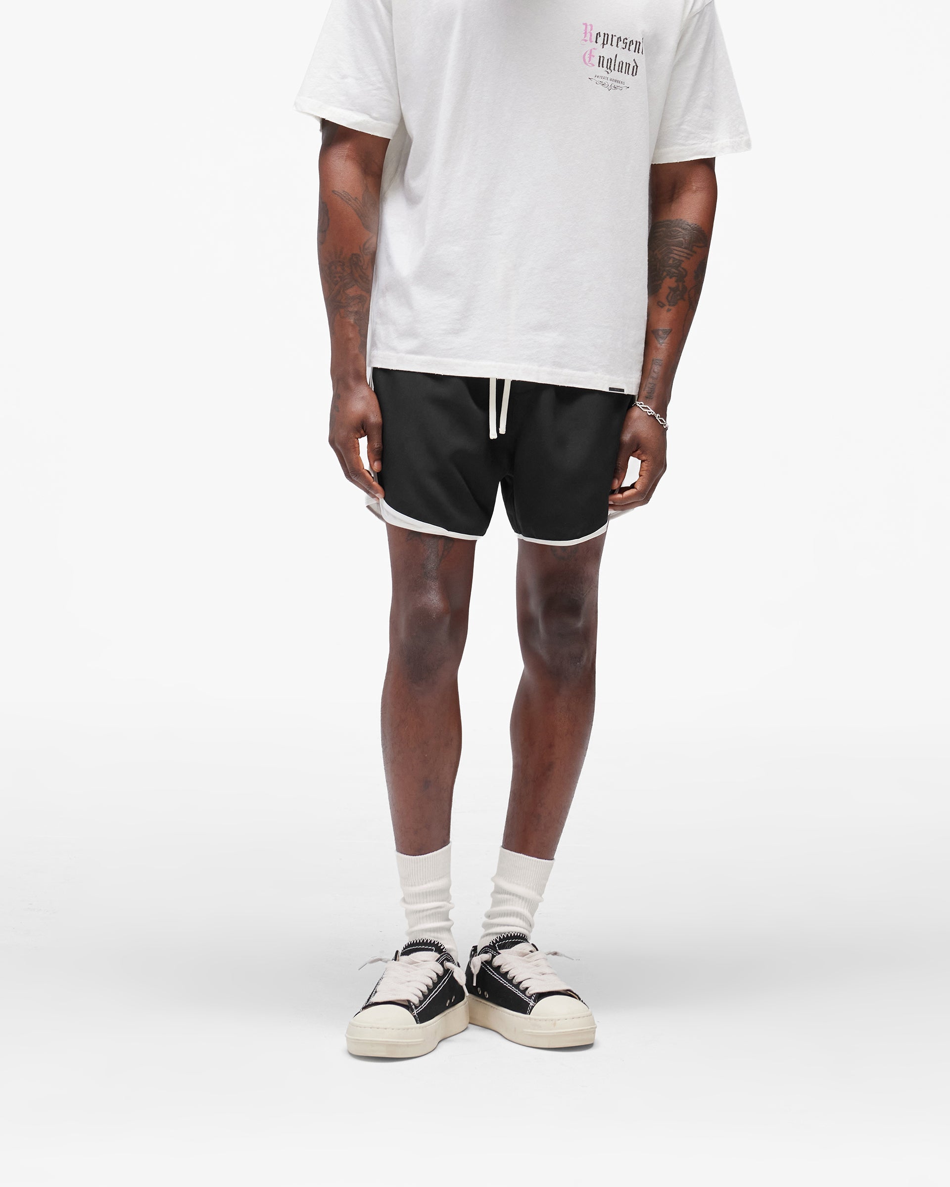 Cruz Short - Jet Black