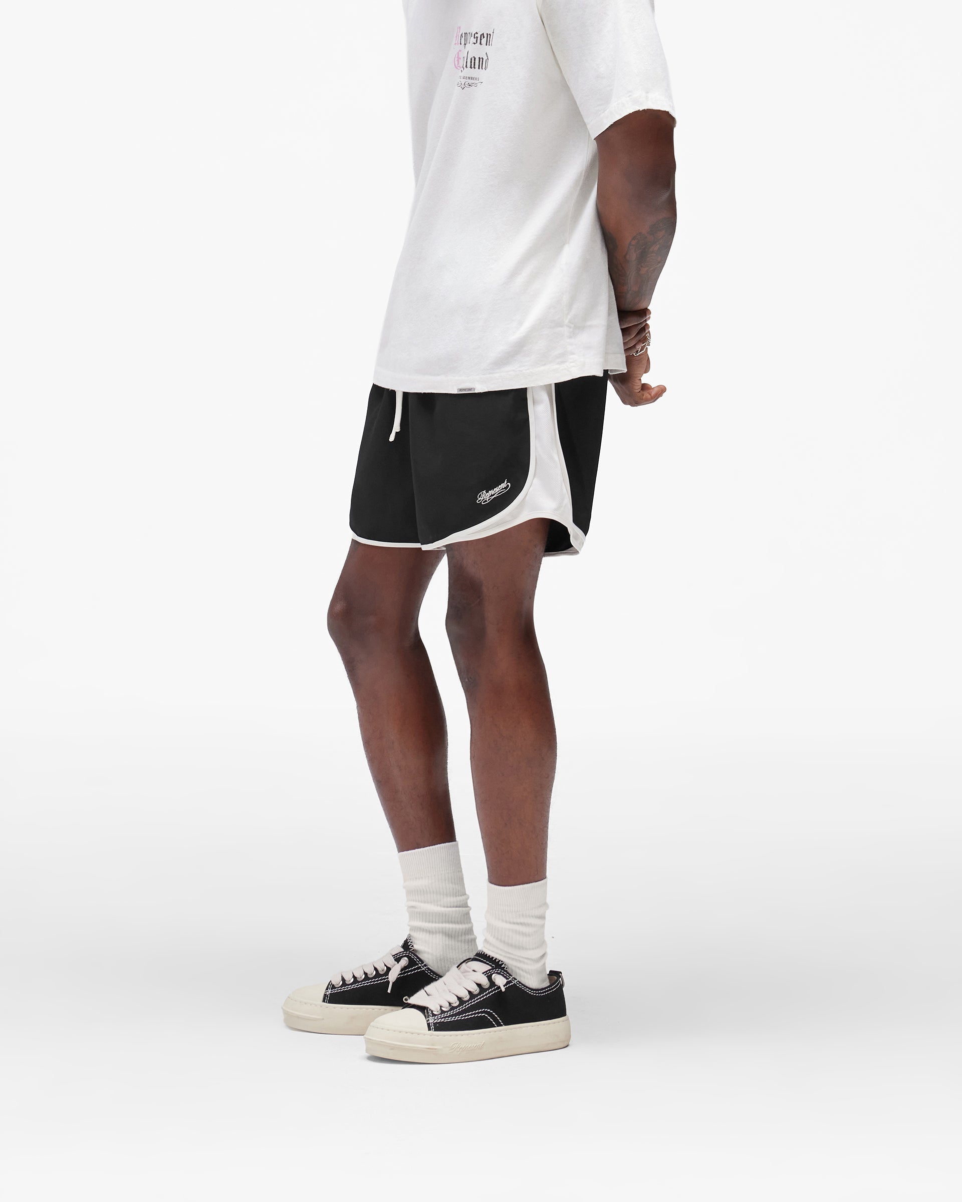 Cruz Short - Jet Black