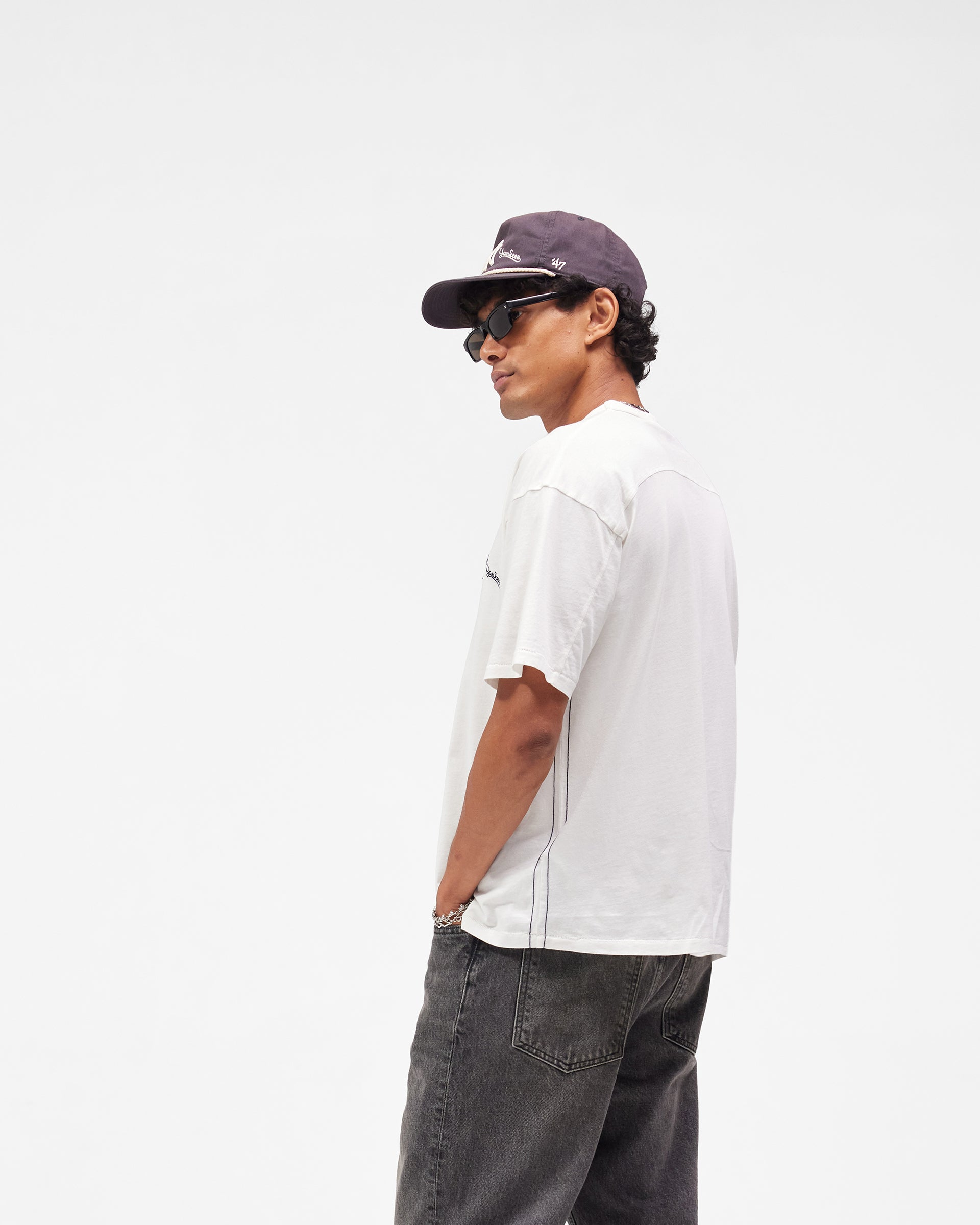 New York Yankees x Represent T-Shirt - Flat White