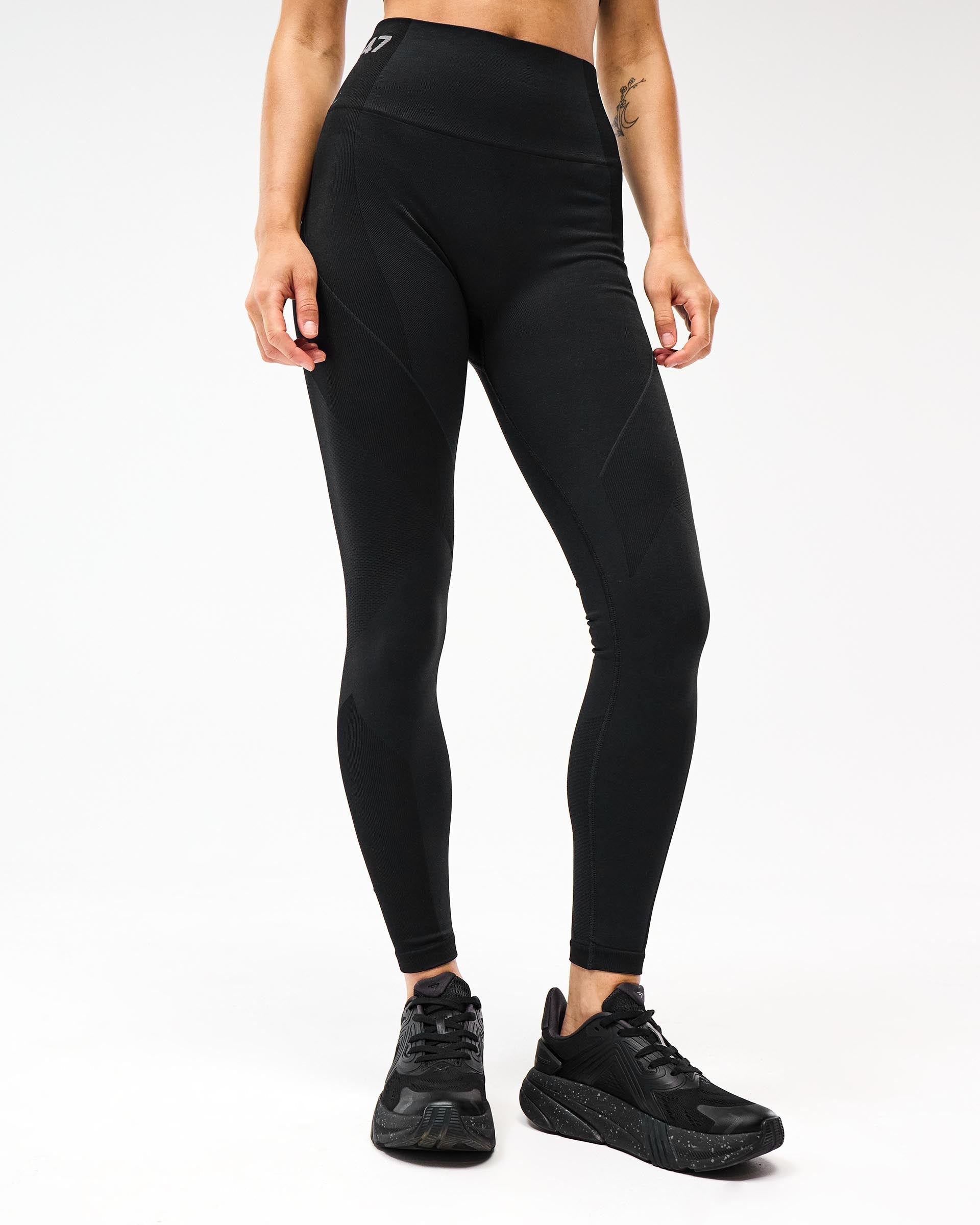 247 Sculpt Seamless Performance Legging - Black