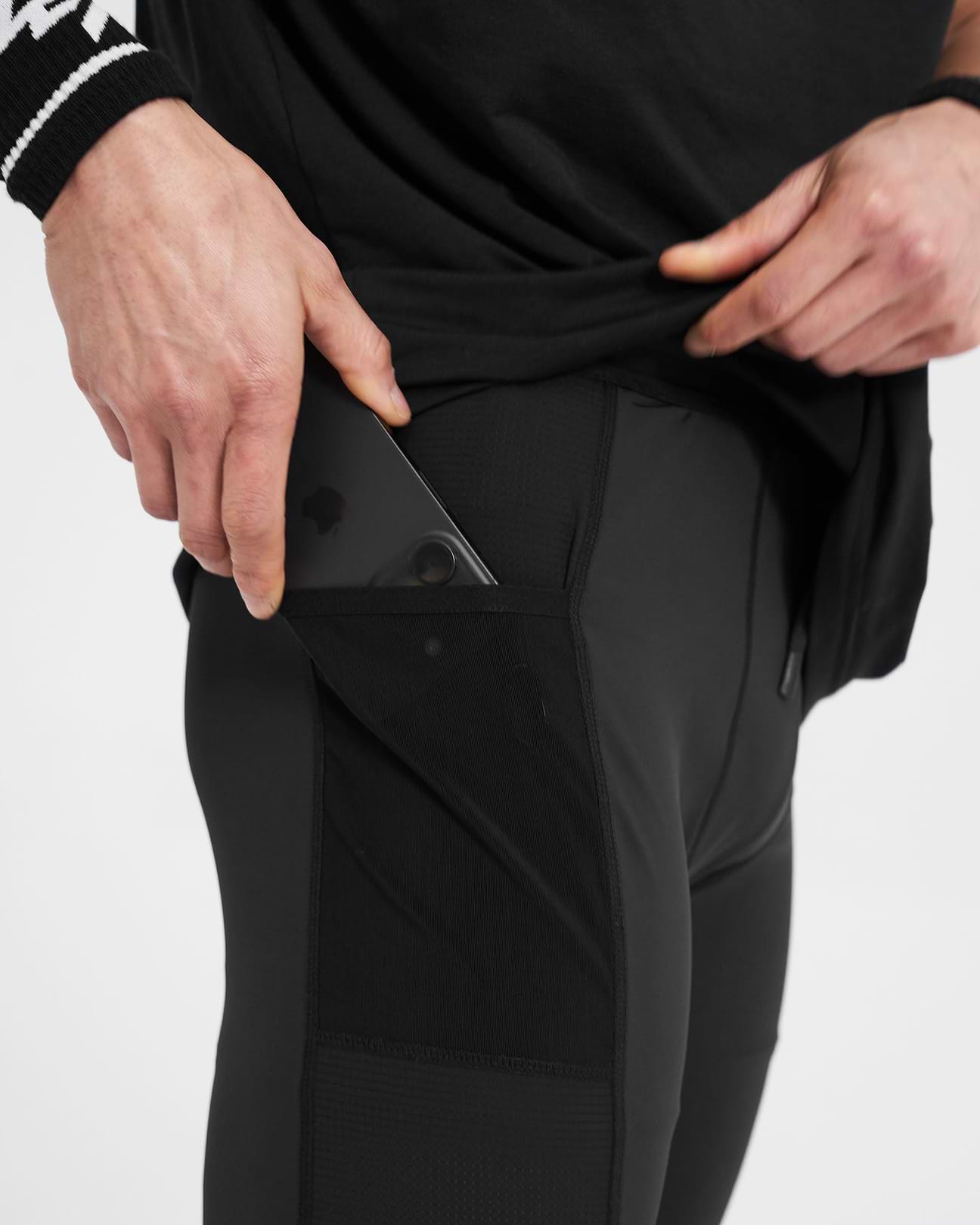 陸上用パンツ Represent 247 Cargo Half Tight Black Black Running Half Tights | 247 | REPRESENT