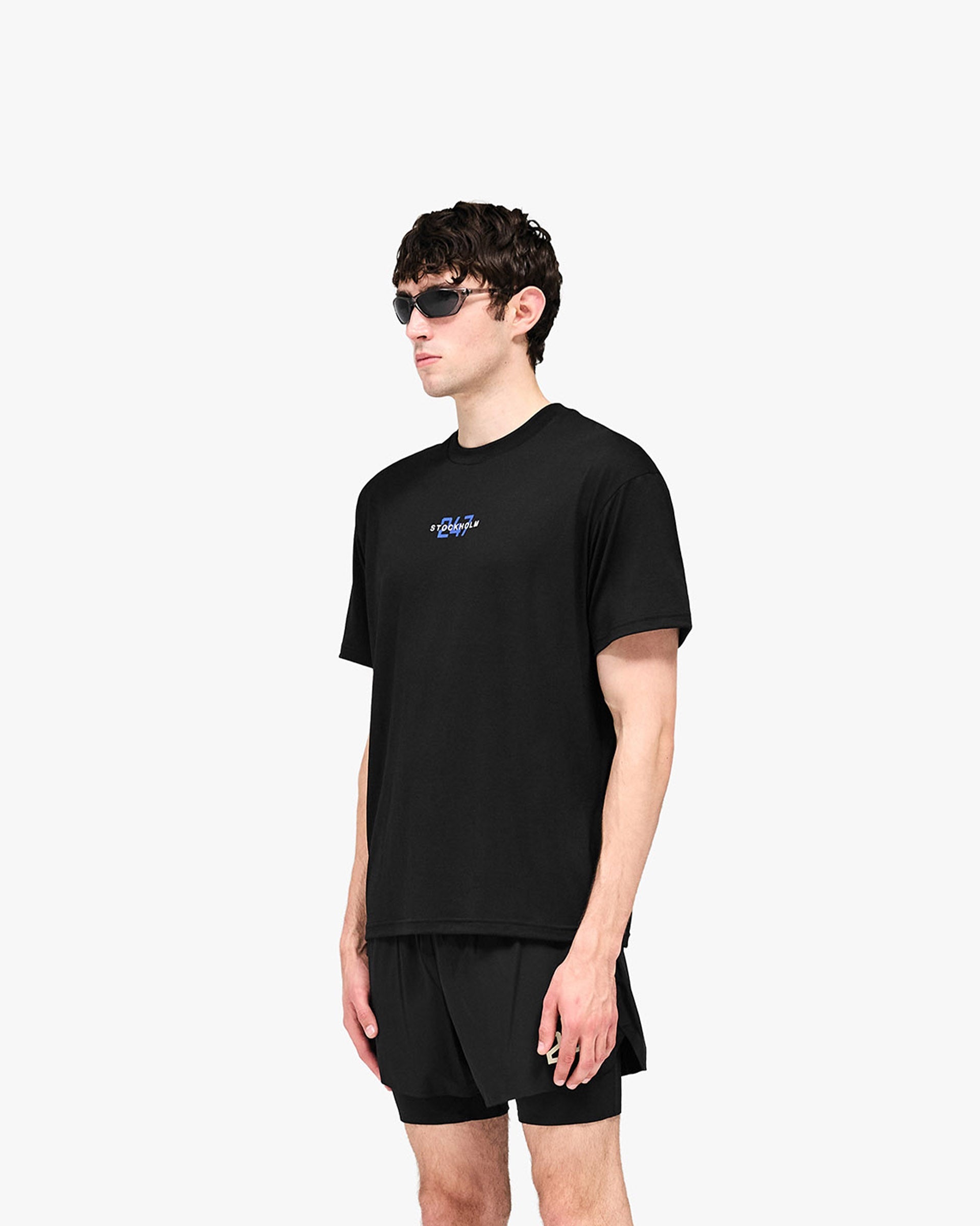 247_Stockholm_Oversized_T-Shirt_-_Jet_Black_04.jpg