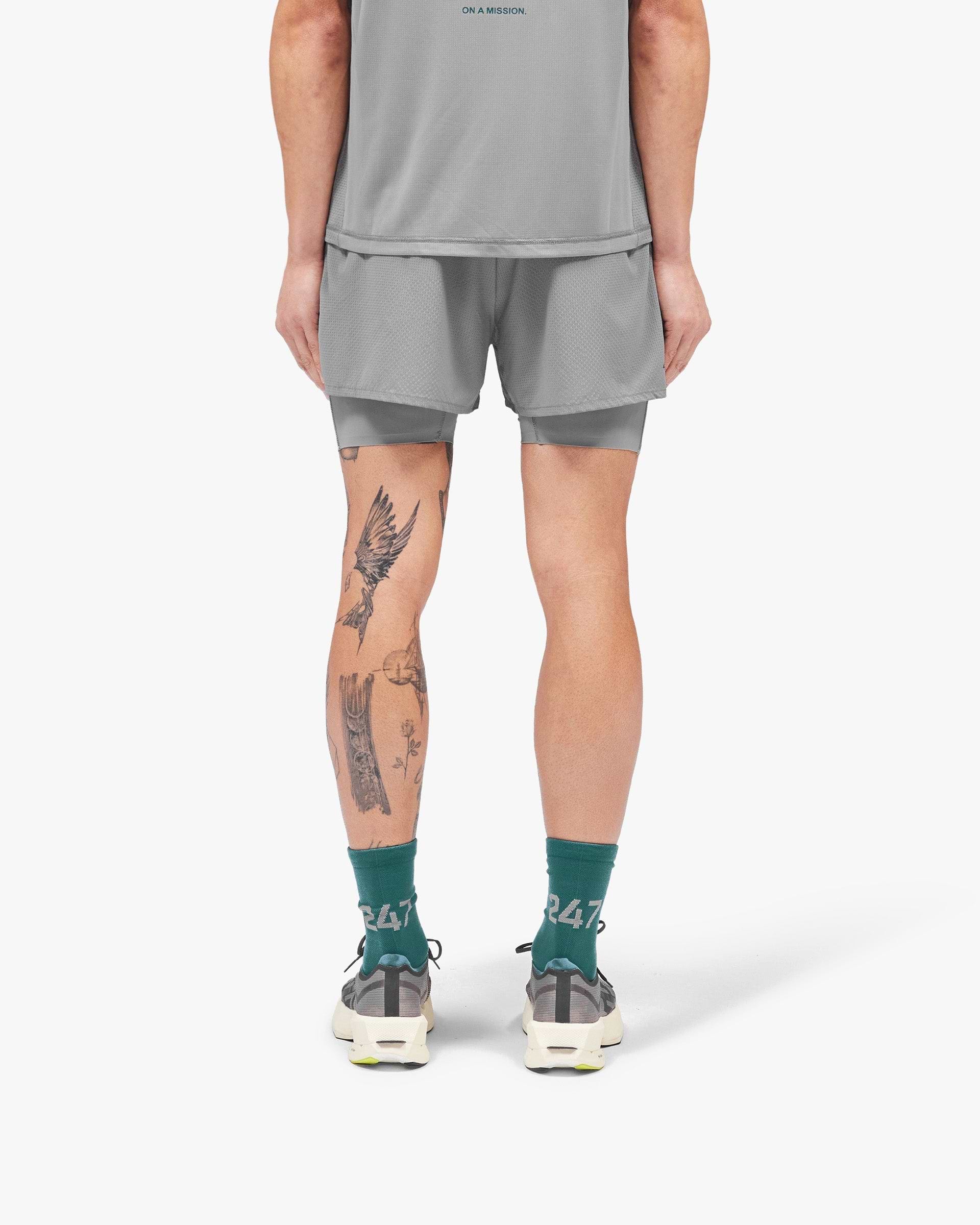 247_Trail_Short_-_Graphite_Grey_05.jpg