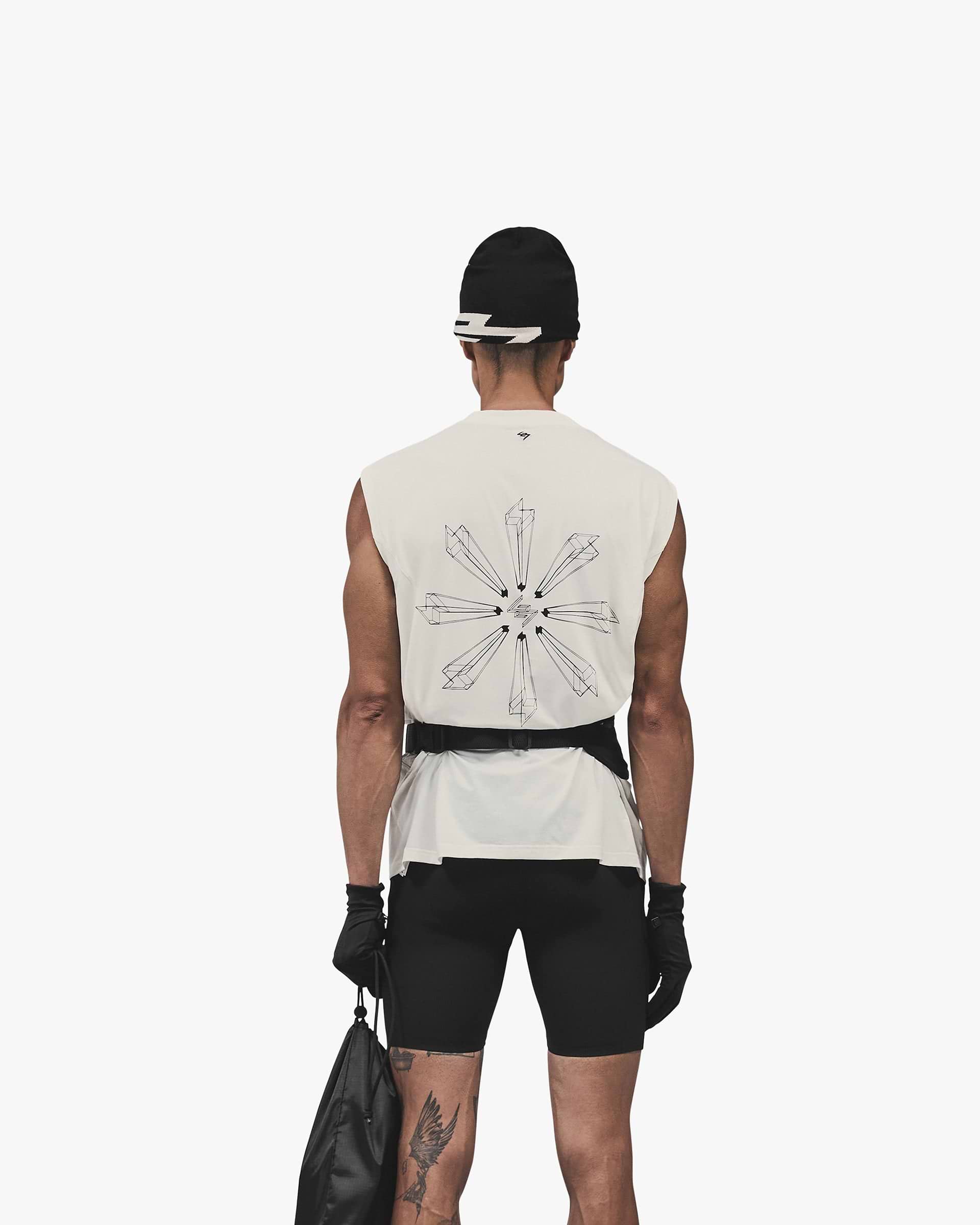 247_Uprising_Oversized_Tank_-_Flat_White_05.jpg