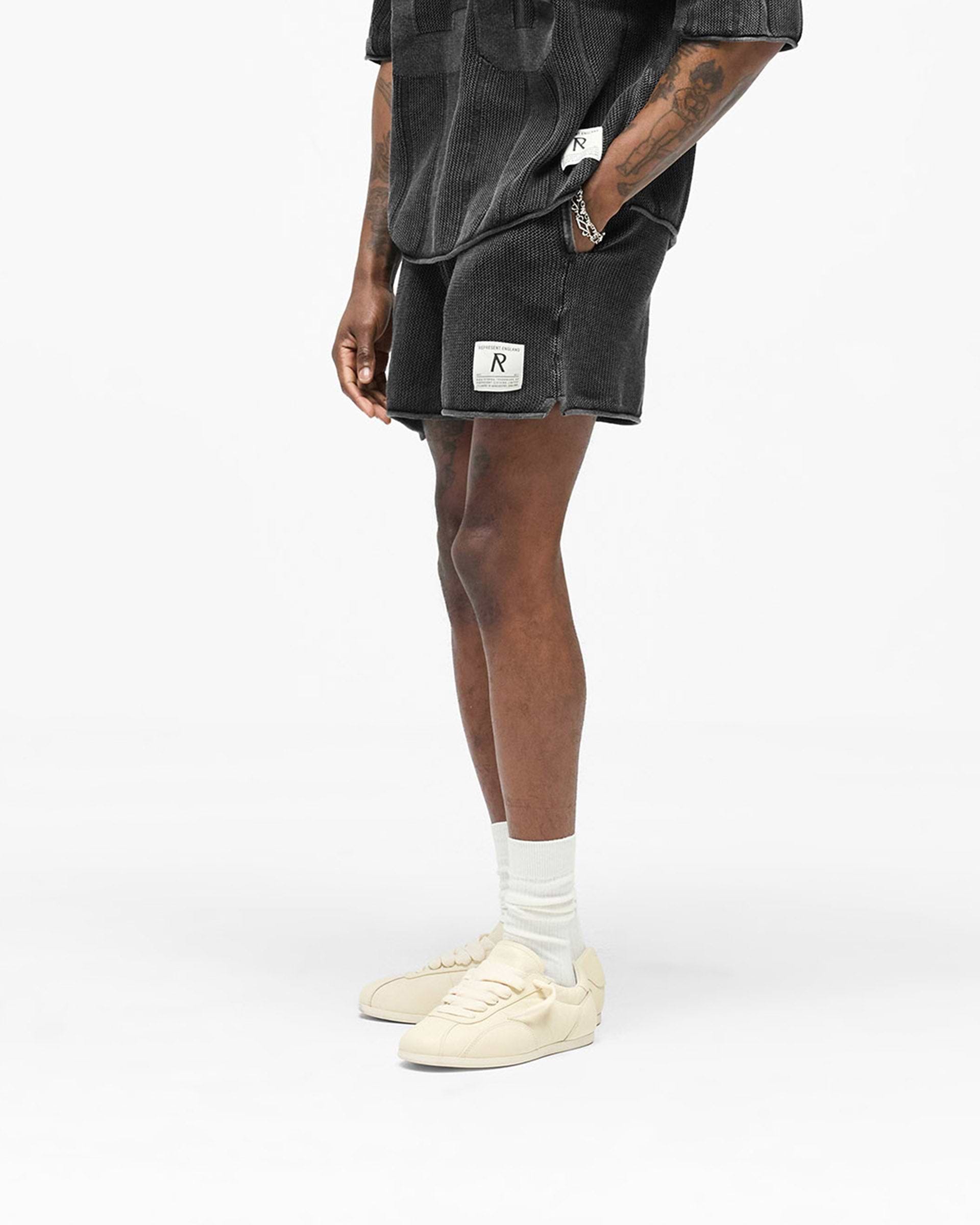 Knitted_Varsity_Shorts_-_Vintage_Grey_02.jpg