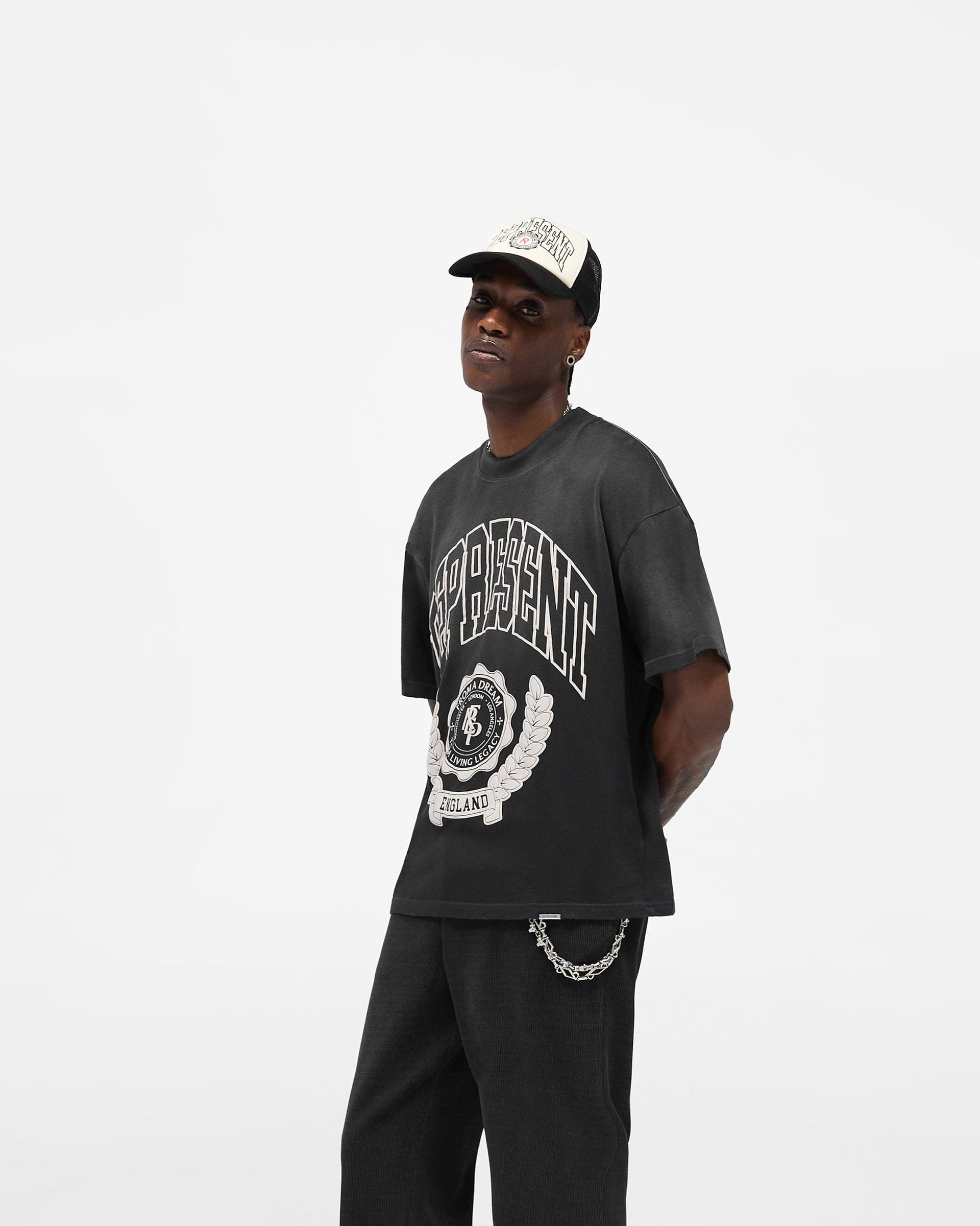 Legacy_Crest_T-Shirt_-_Stained_Black_04.jpg