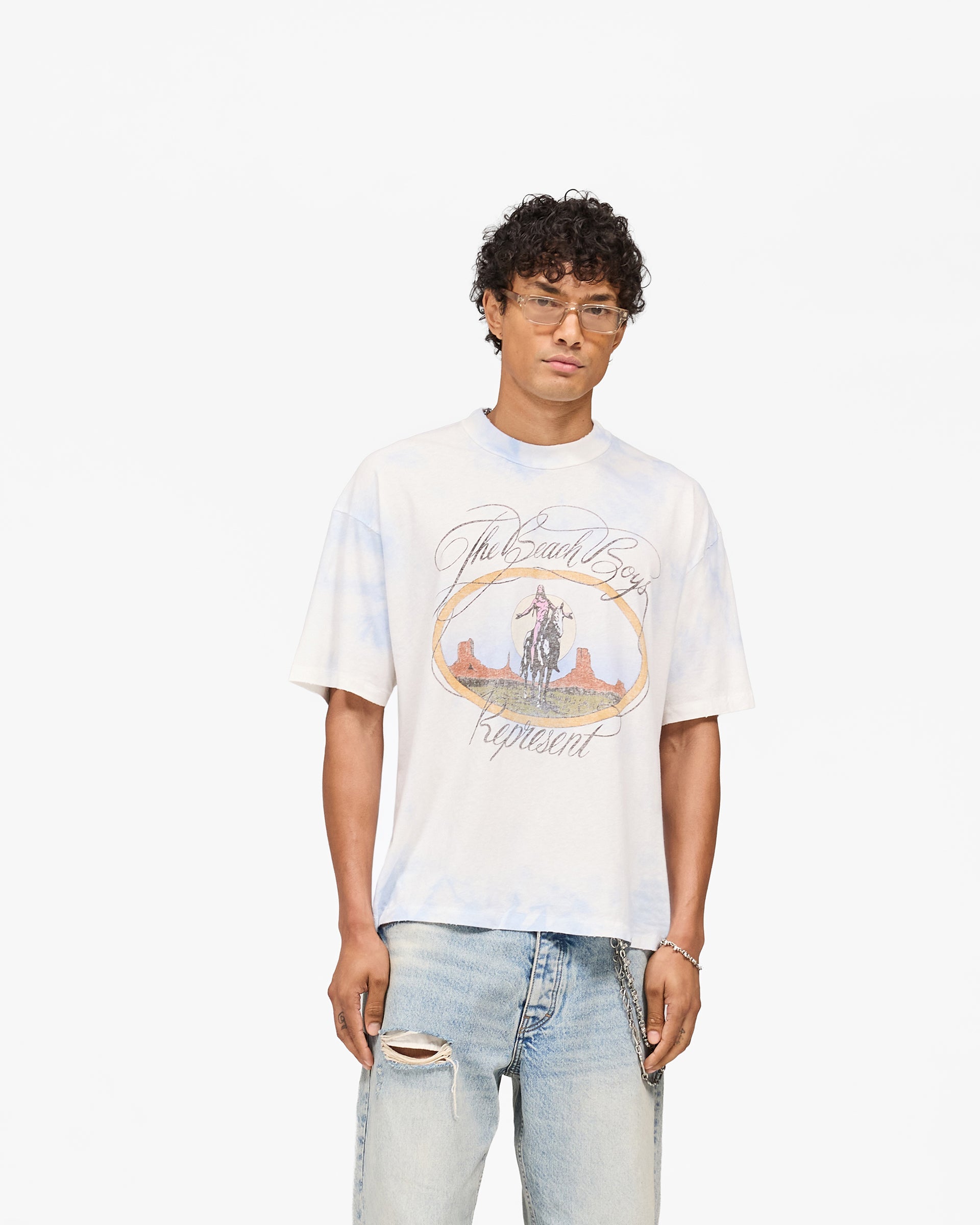 Represent_x_Beach_Boys_Script_T-Shirt_-_Blue_Tie_Dye_03.jpg