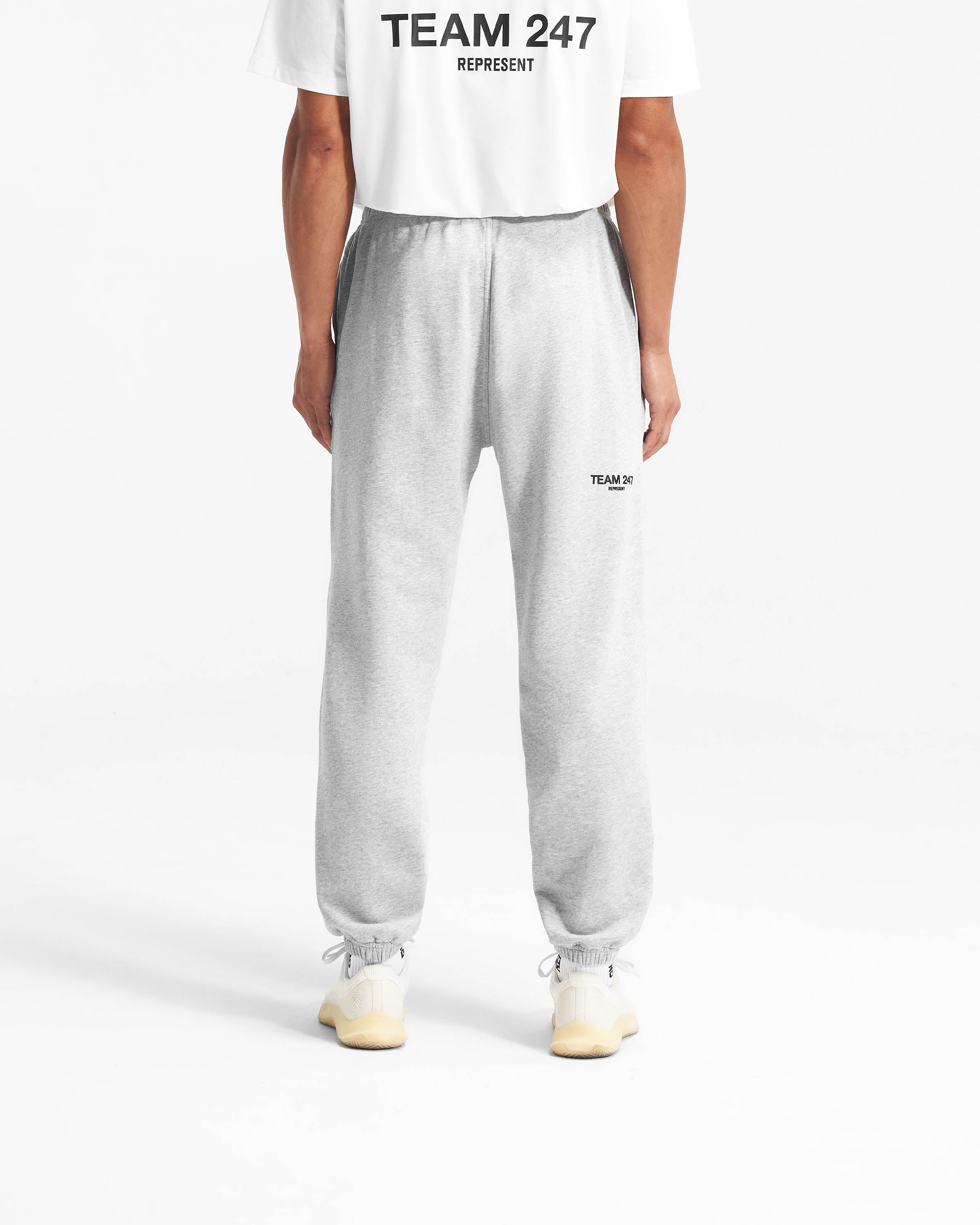 Team_247_Sweatpant_-_Ash_Grey_05.jpg