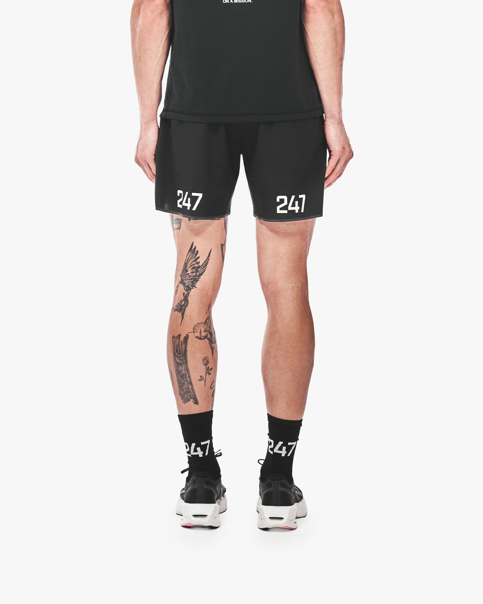 247_Aero_Shorts_-_Jet_Black_05.jpg