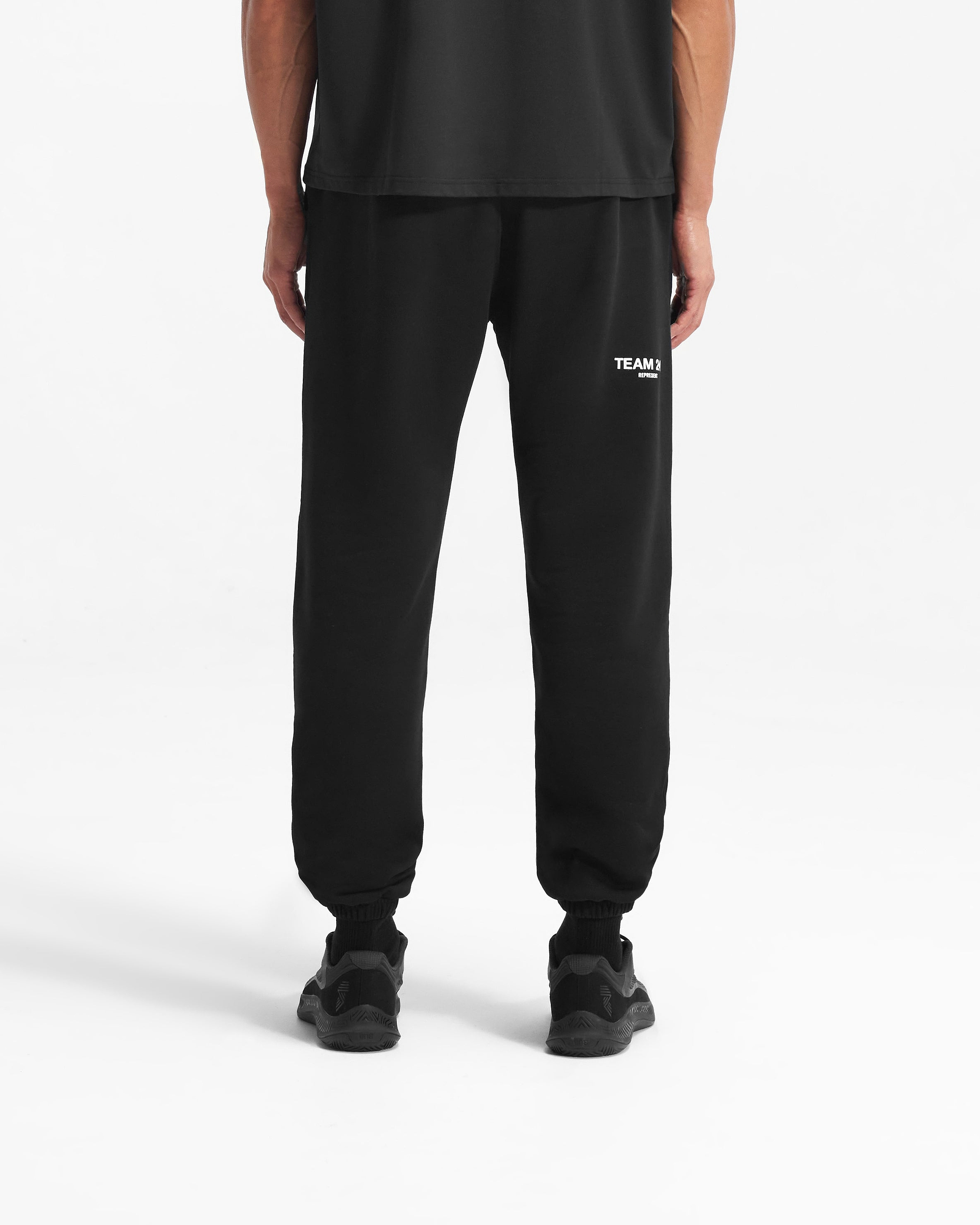 Team_247_Sweatpant_-_Black_05.jpg