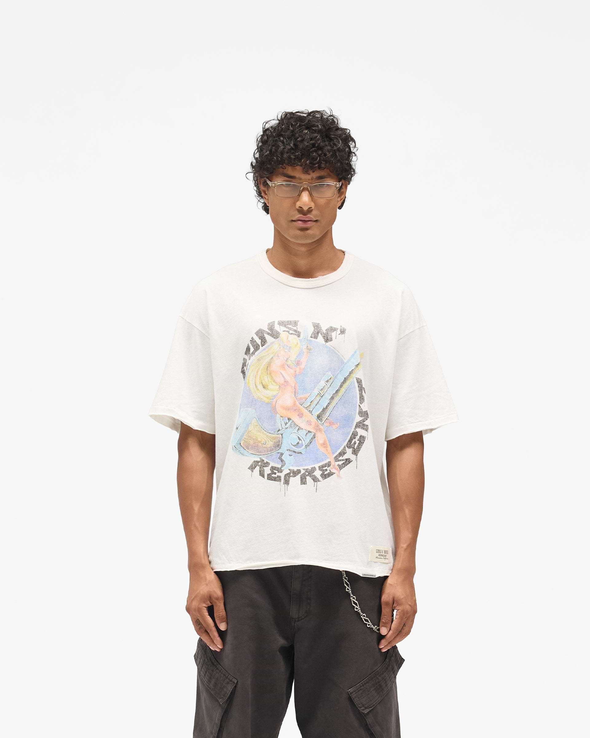 Represent_X_Guns_N__Roses_Revolver_T-Shirt_-_Flat_White_03.jpg