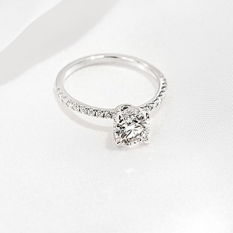 hidden halo conflict free ring