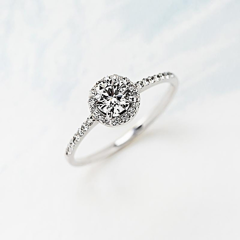 Diamond Halo Conflict Free Ring