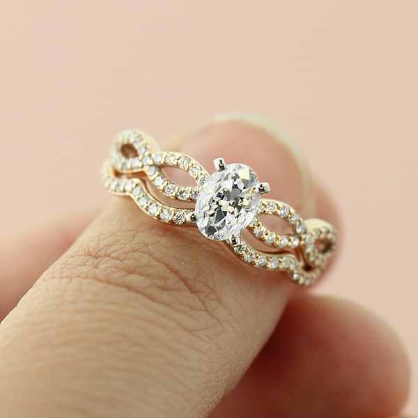 Allure Engagement Ring in Rose Gold