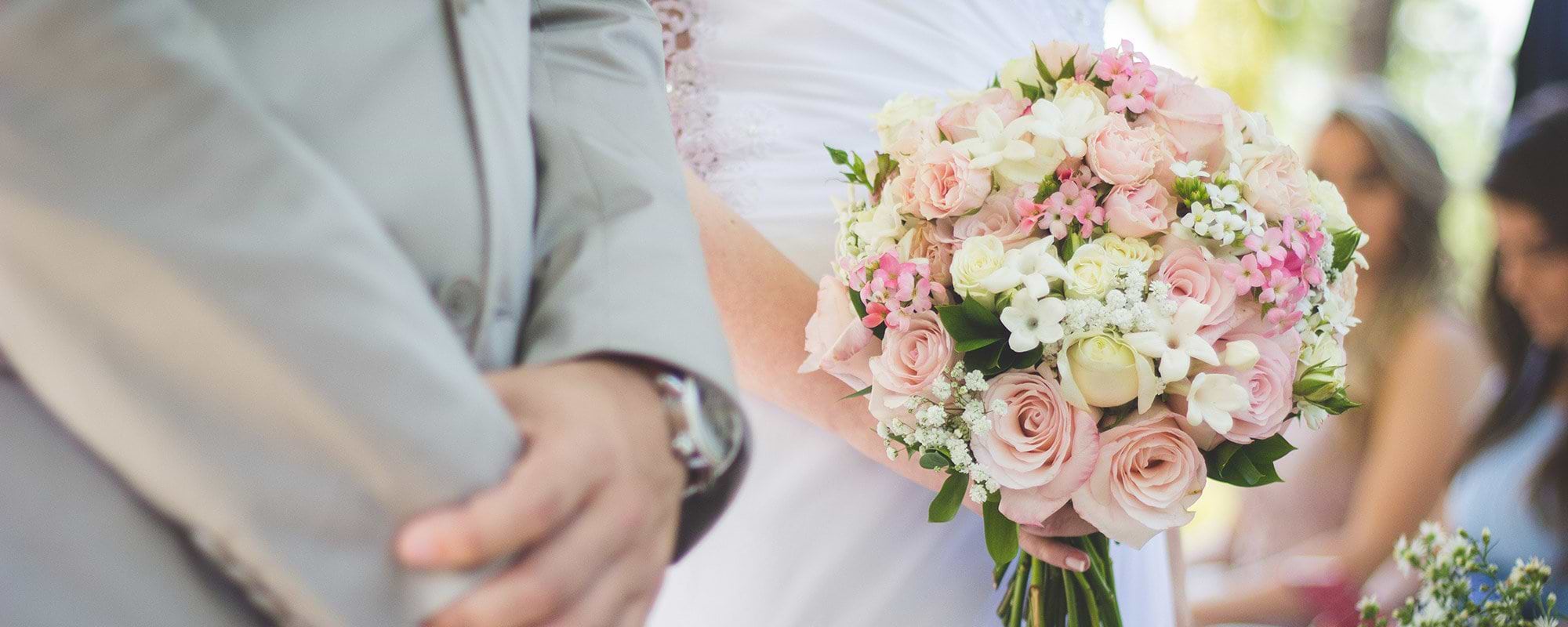 Featured Couple - Meet Kara and John