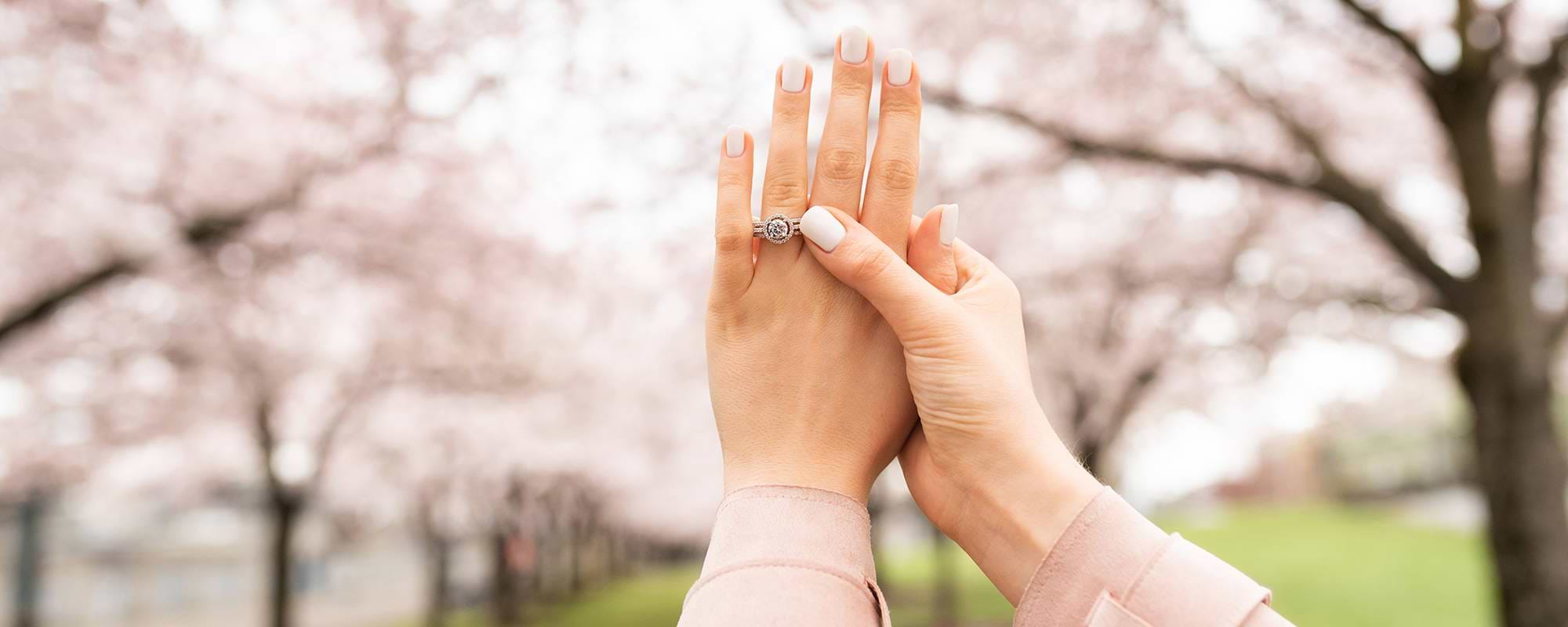 7 Romantic & Simple Spring Proposal Ideas