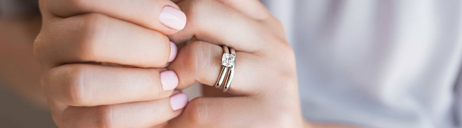 Top 10 Best-Selling Wedding Ring Sets at MiaDonna
