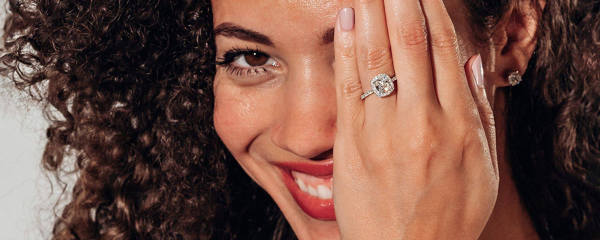 Top 14 Stunning Eco-Friendly Engagement Rings