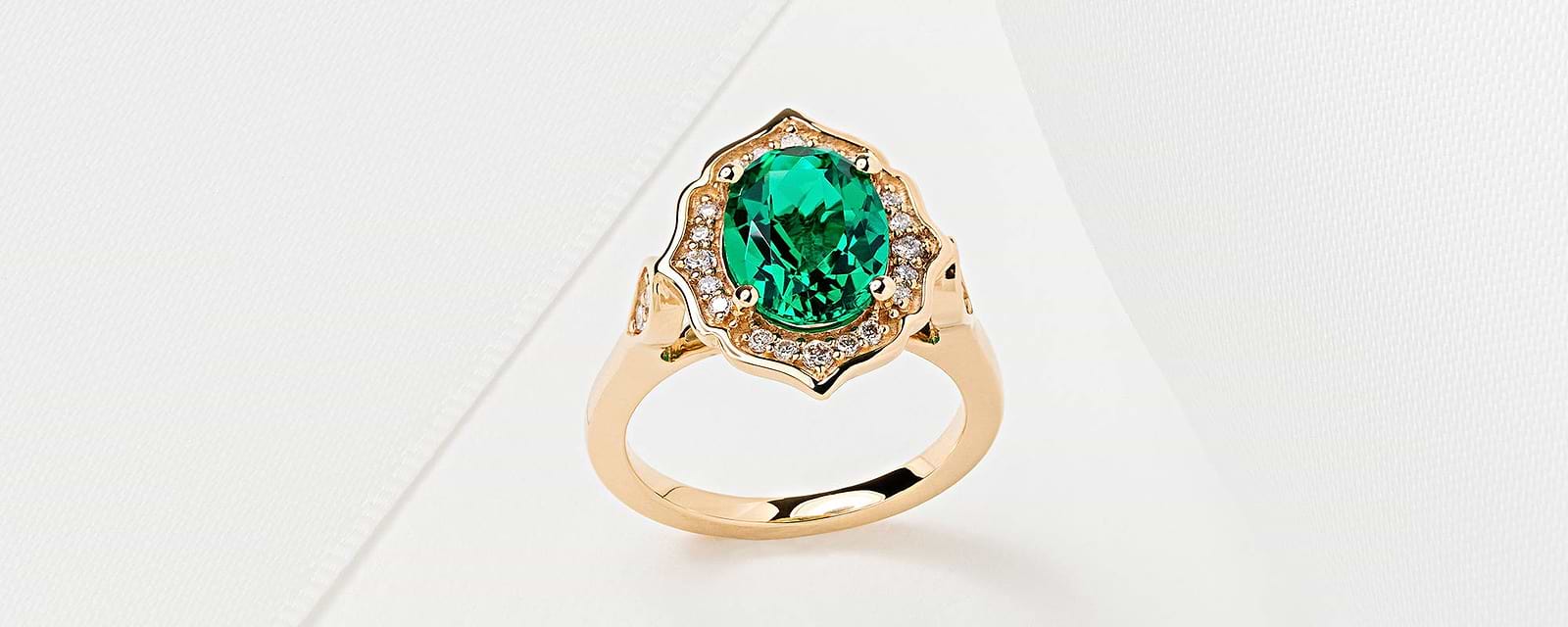 7 Alternative Engagement Rings for Proposing in 2025