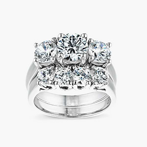 Ellise Lab Grown Diamond Three Stone Wedding Set