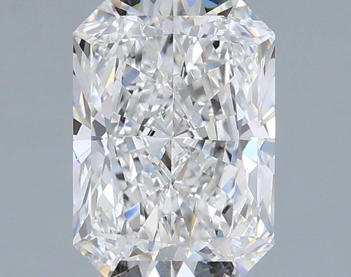 1.53 Carat Radiant Shaped, Very Good Cut, E Color, VVS2 Clarity, IGI Certified Lab Grown Diamond