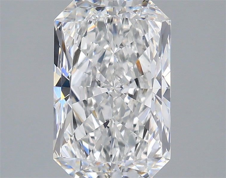 1.70 Carat Radiant Shaped, Very Good Cut, E Color, VVS2 Clarity, IGI Certified Lab Grown Diamond