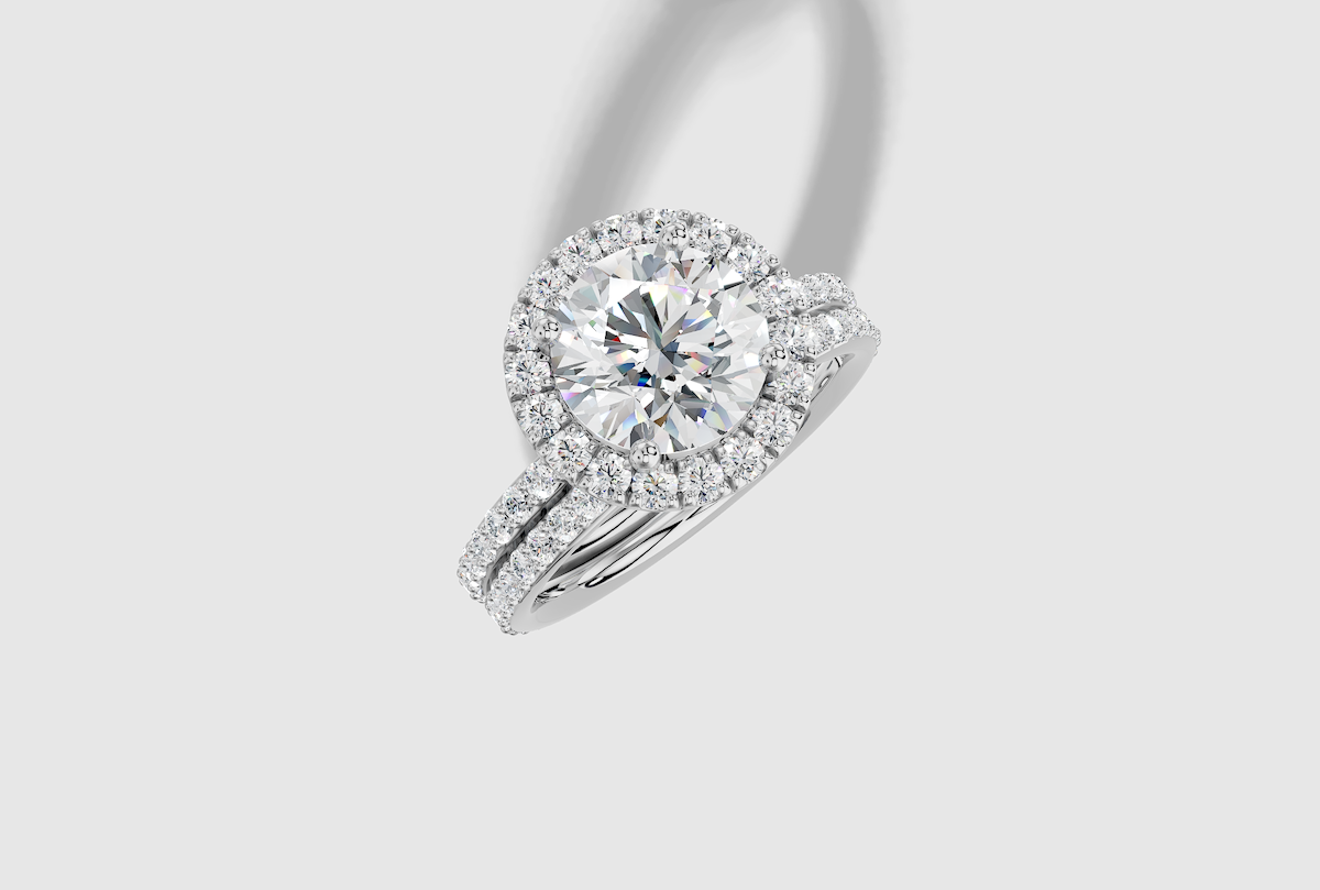 2.66 ctw Round Cut Lab Grown Diamond Shared Prong Classic Halo Engagement Ring in 18K Gold and 0.37 ctw Matching Band