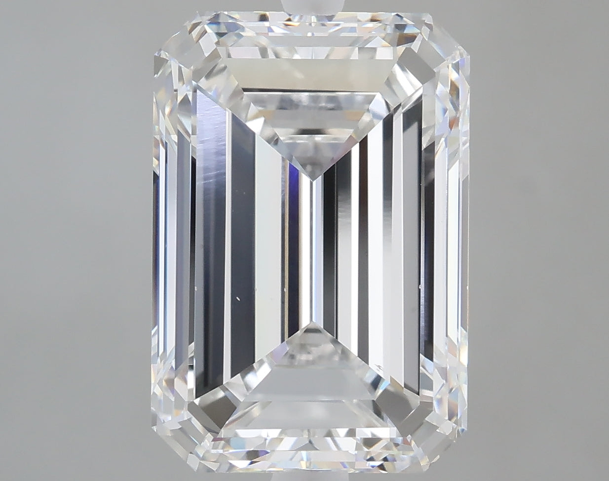 6.00 Carat Emerald Shaped, Very Good Cut, E Color, VS2 Clarity, IGI Certified Lab Grown Diamond