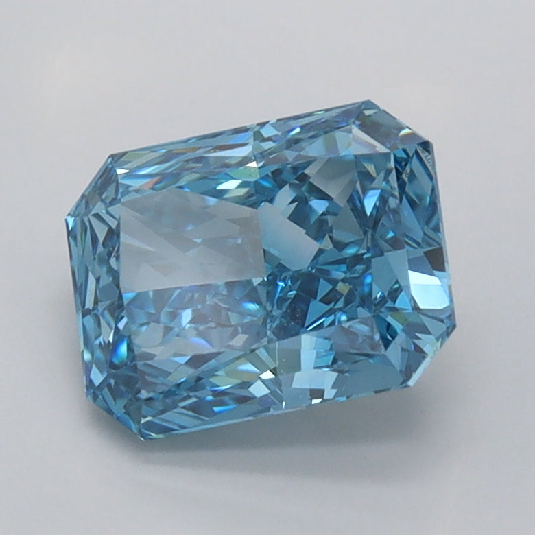 1.57 Carat Radiant Shaped, Ideal Cut, VS2 Clarity, IGI Certified Lab Grown Diamond