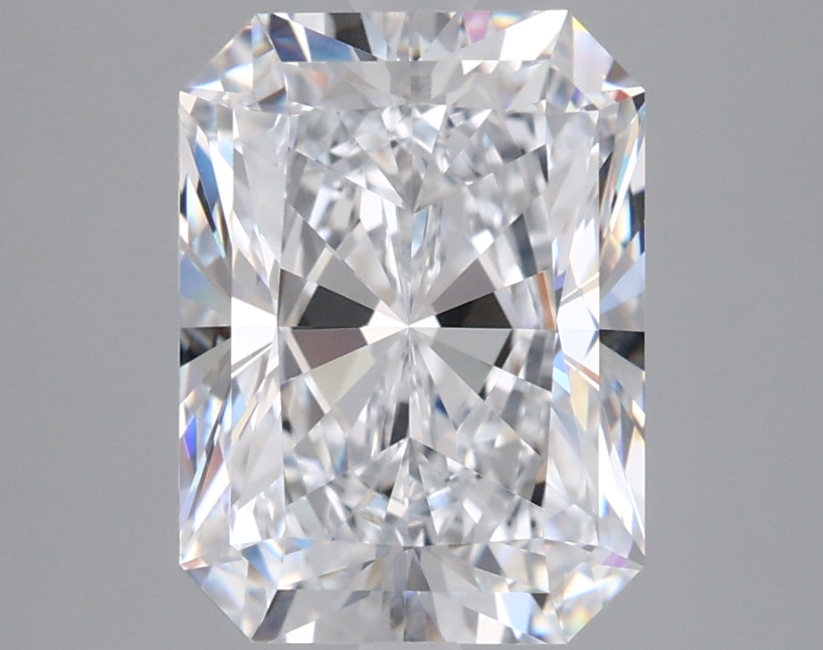 3.00 Carat Radiant Shaped, Excellent Cut, D Color, VVS1 Clarity, IGI Certified Lab Grown Diamond