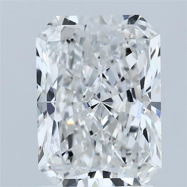 2.00 Carat Radiant Shaped, Excellent Cut, E Color, VVS2 Clarity, IGI Certified Lab Grown Diamond