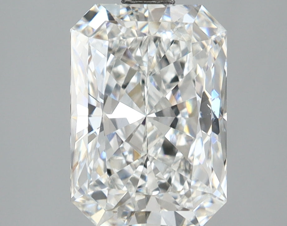 2.58 Carat Radiant Shaped, Ideal Cut, E Color, VVS2 Clarity, IGI Certified Lab Grown Diamond