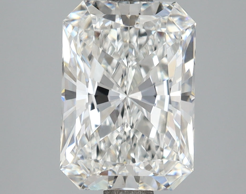 2.61 Carat Radiant Shaped, Ideal Cut, E Color, VVS2 Clarity, IGI Certified Lab Grown Diamond