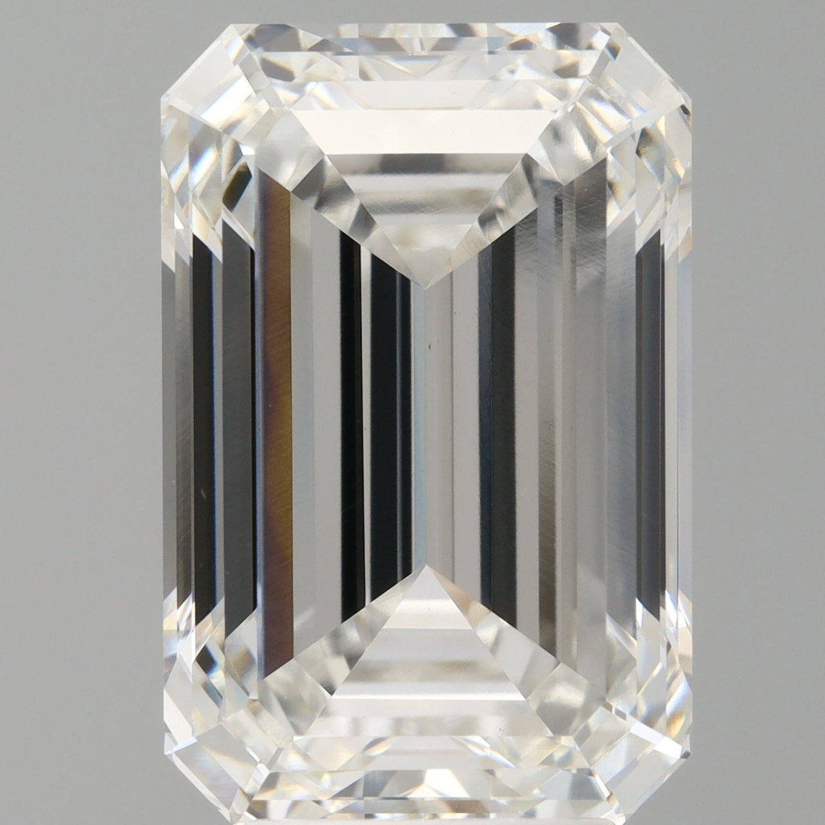 5.99 Carat Emerald Shaped, Ideal Cut, F Color, VVS2 Clarity, IGI Certified Lab Grown Diamond