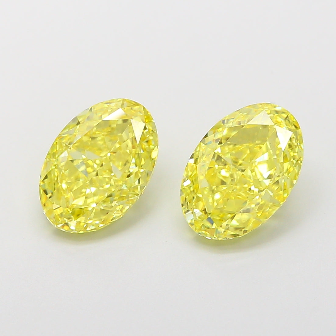 1.88 Carat Oval Shaped, Excellent Cut, VS1 Clarity, IGI Certified Lab Grown Diamond