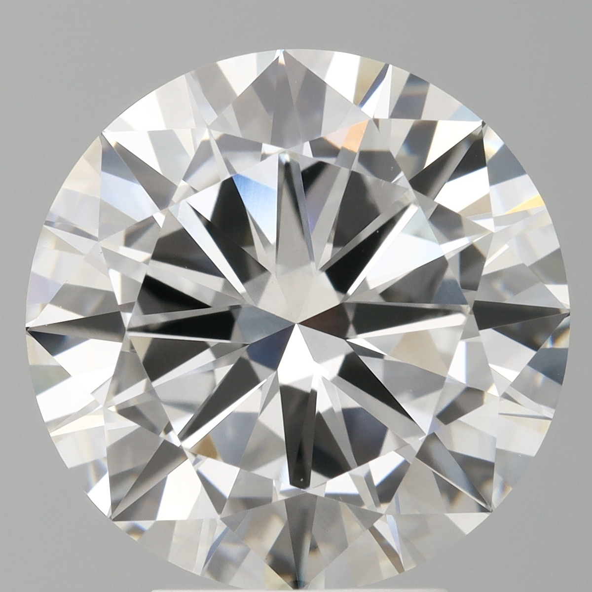 4.53 Carat Round Shaped, Very Good Cut, E Color, VVS2 Clarity, IGI Certified Lab Grown Diamond