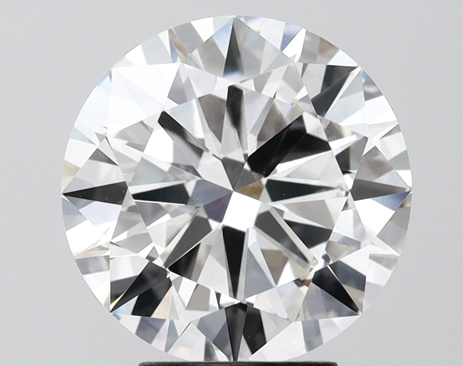 4.04 Carat Round Shaped, Excellent Cut, F Color, VVS2 Clarity, IGI Certified Lab Grown Diamond