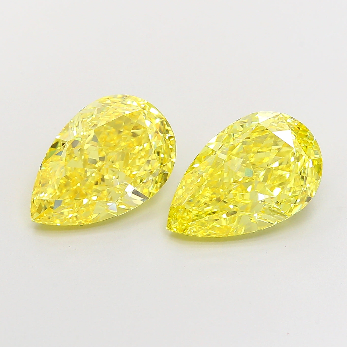 4.08 Carat Pear Shaped, Ideal Cut, VS1 Clarity, IGI Certified Lab Grown Diamond