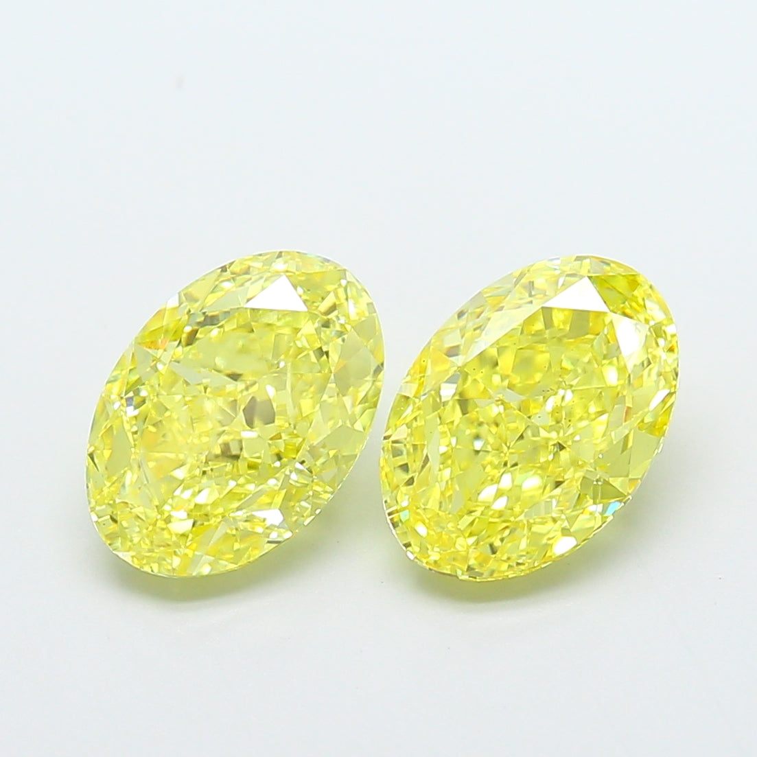 2.50 Carat Oval Shaped, Ideal Cut, VVS2 Clarity, IGI Certified Lab Grown Diamond