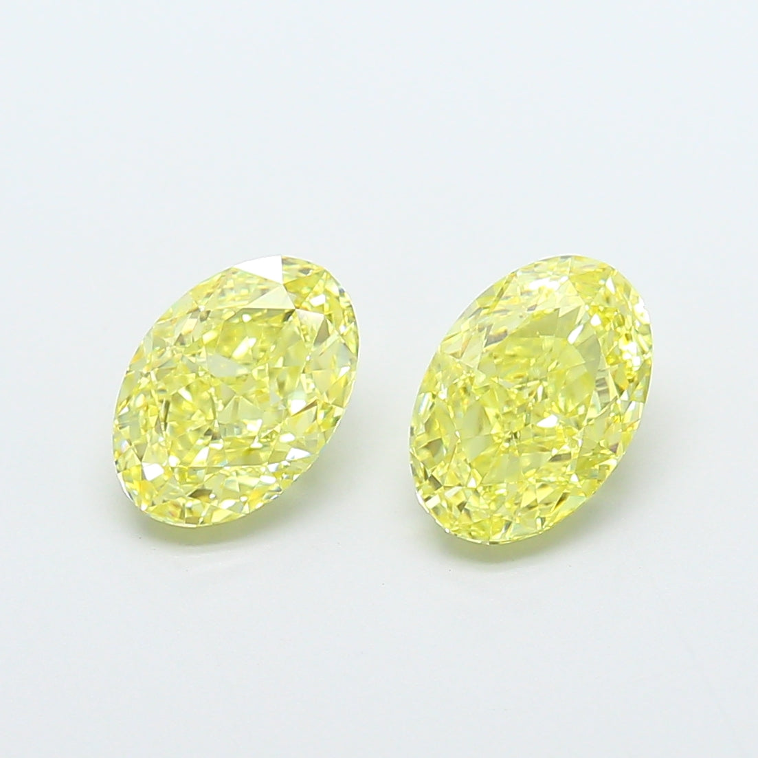 1.59 Carat Oval Shaped, Excellent Cut, VVS2 Clarity, IGI Certified Lab Grown Diamond